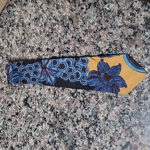 Alcione Milano vintage tie blue flower pattern 100% silk .